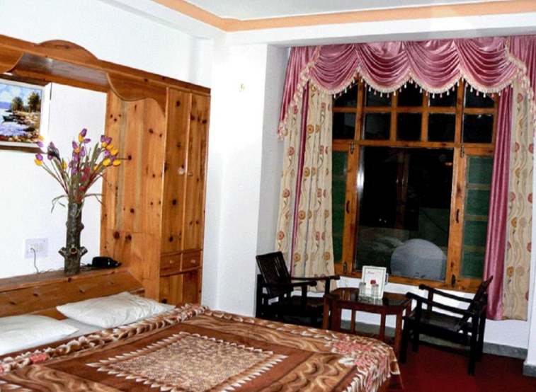 1 x SUPER DELUXE ROOM